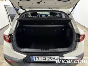 Kia Stonic 1.4 2019 года из Южной Кореи