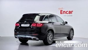 Mercedes-Benz GLC-Class GLC300 4MATIC 2020 года из Южной Кореи