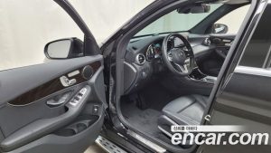 Mercedes-Benz GLC-Class GLC300 4MATIC 2020 года из Южной Кореи