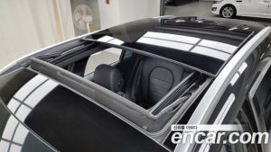 Mercedes-Benz GLC-Class GLC300 4MATIC 2020 года из Южной Кореи