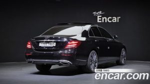 Mercedes-Benz E-Class E450 4MATIC Exclusive 2020 года из Южной Кореи
