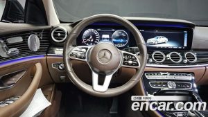 Mercedes-Benz E-Class E450 4MATIC Exclusive 2020 года из Южной Кореи