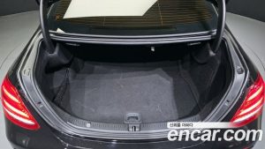 Mercedes-Benz E-Class E450 4MATIC Exclusive 2020 года из Южной Кореи
