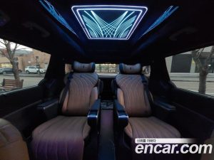 Kia Carnival Бензин 9-Seater Noblesse 2024 года из Южной Кореи