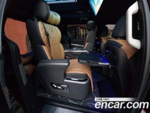 Kia Carnival Бензин 9-Seater Noblesse 2024 года из Южной Кореи
