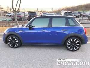 Mini Cooper 5Door HIGH 2020 года из Южной Кореи