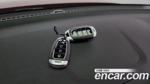 Hyundai Venue 1.6 Flux 2021 года из Южной Кореи