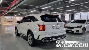 Kia Sorento Бензин 2.5T 2WD 2021 года из Южной Кореи