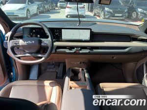 Kia EV9 Air 4WD 2024 года из Южной Кореи