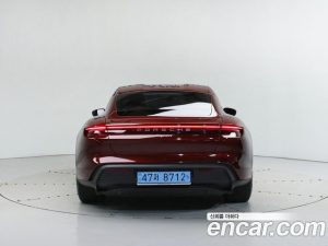 Porsche Taycan Base 2023 года из Южной Кореи