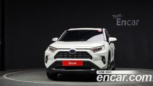 Toyota RAV4 2.5 2WD HYBRID 2021 года из Южной Кореи