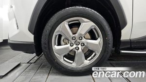 Toyota RAV4 2.5 2WD HYBRID 2021 года из Южной Кореи
