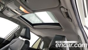 Toyota RAV4 2.5 2WD HYBRID 2021 года из Южной Кореи