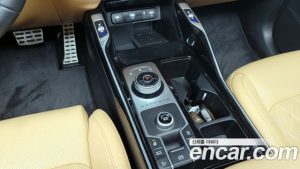 Kia Sorento Бензин 2.5T 2WD 2021 года из Южной Кореи