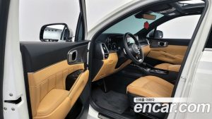Kia Sorento Бензин 2.5T 2WD 2021 года из Южной Кореи