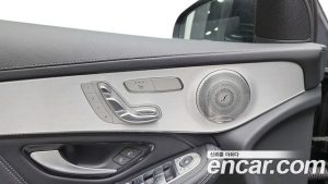Mercedes-Benz GLC-Class AMG GLC63 S 4MATIC+ Coupe 2023 года из Южной Кореи
