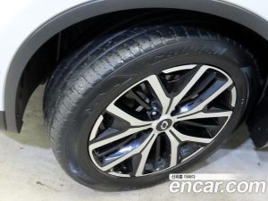 Renault-KoreaSamsung QM6 1.7 dCi RE Signature 2WD 2020 года из Южной Кореи