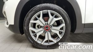 Kia Seltos Бензин 1.6 Turbo 4WD 2020 года из Южной Кореи