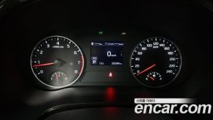 Kia Seltos Бензин 1.6 Turbo 4WD 2020 года из Южной Кореи