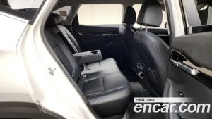 Kia Seltos Бензин 1.6 Turbo 4WD 2020 года из Южной Кореи