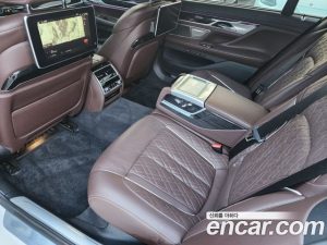 BMW 7-Series 730Ld xDrive M Sport 2020 года из Южной Кореи