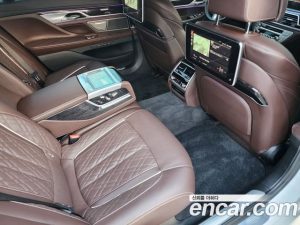 BMW 7-Series 730Ld xDrive M Sport 2020 года из Южной Кореи