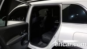 Mercedes-Benz GLB-Class GLB200 d 2023 года из Южной Кореи