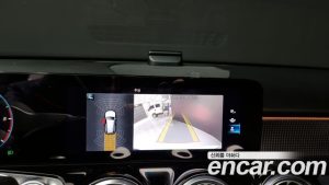 Mercedes-Benz GLB-Class GLB200 d 2023 года из Южной Кореи