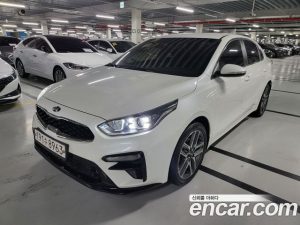 Kia K3 2020 года из Южной Кореи