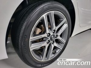 Kia K3 2020 года из Южной Кореи