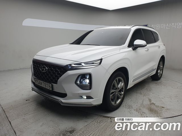 Hyundai Santafe Дизель 2.2 2WD 2020 года из Кореи