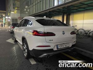 BMW X4 xDrive20i xLine 2021 года из Южной Кореи