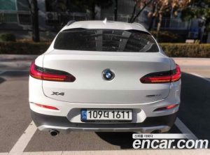 BMW X4 xDrive20i xLine 2021 года из Южной Кореи