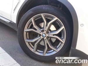 BMW X4 xDrive20i xLine 2021 года из Южной Кореи