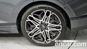 Hyundai Grandeur Exclusive 2023 года из Южной Кореи