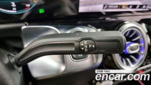 Mercedes-Benz GLB-Class GLB250 4MATIC 2020 года из Южной Кореи
