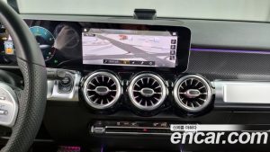 Mercedes-Benz GLB-Class GLB250 4MATIC 2020 года из Южной Кореи