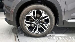 Hyundai Santafe Бензин 2.0T 4WD 2020 года из Южной Кореи