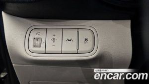 Hyundai Venue 1.6 Modern 2020 года из Южной Кореи