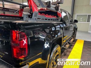 ChevroletGMDaewoo Colorado 3.6 Z71-X Midnight 4WD 2021 года из Южной Кореи