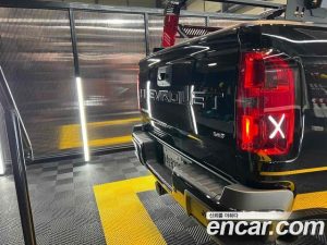 ChevroletGMDaewoo Colorado 3.6 Z71-X Midnight 4WD 2021 года из Южной Кореи