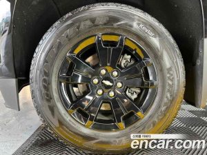 ChevroletGMDaewoo Colorado 3.6 Z71-X Midnight 4WD 2021 года из Южной Кореи