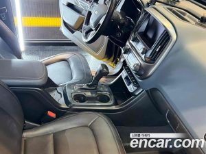 ChevroletGMDaewoo Colorado 3.6 Z71-X Midnight 4WD 2021 года из Южной Кореи