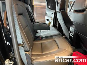 ChevroletGMDaewoo Colorado 3.6 Z71-X Midnight 4WD 2021 года из Южной Кореи