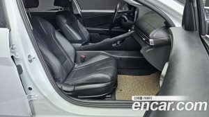 Hyundai AVANTE 1.6 2021 года из Южной Кореи