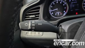 Hyundai AVANTE 1.6 2020 года из Южной Кореи