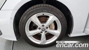 Audi A6 40 TDI 2020 года из Южной Кореи