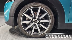 Mini Cooper Convertible DEFAULT 2021 года из Южной Кореи