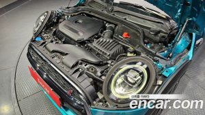 Mini Cooper Convertible DEFAULT 2021 года из Южной Кореи