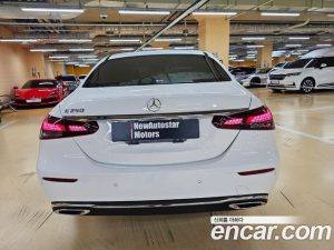 Mercedes-Benz E-Class E250 Avantgarde 2021 года из Южной Кореи